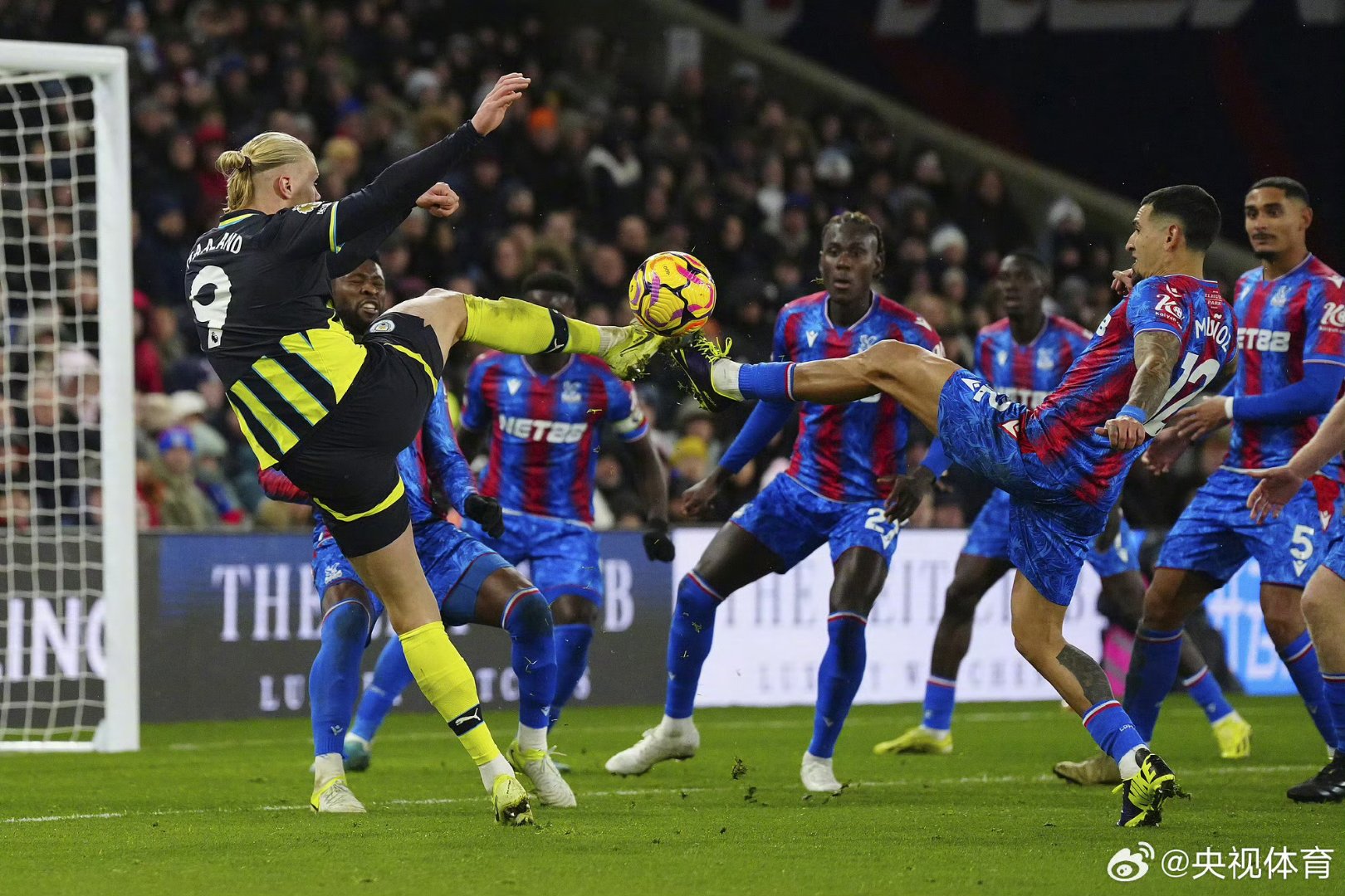 关于英格兰队人才济济，备战双线赛事迎接挑战的信息