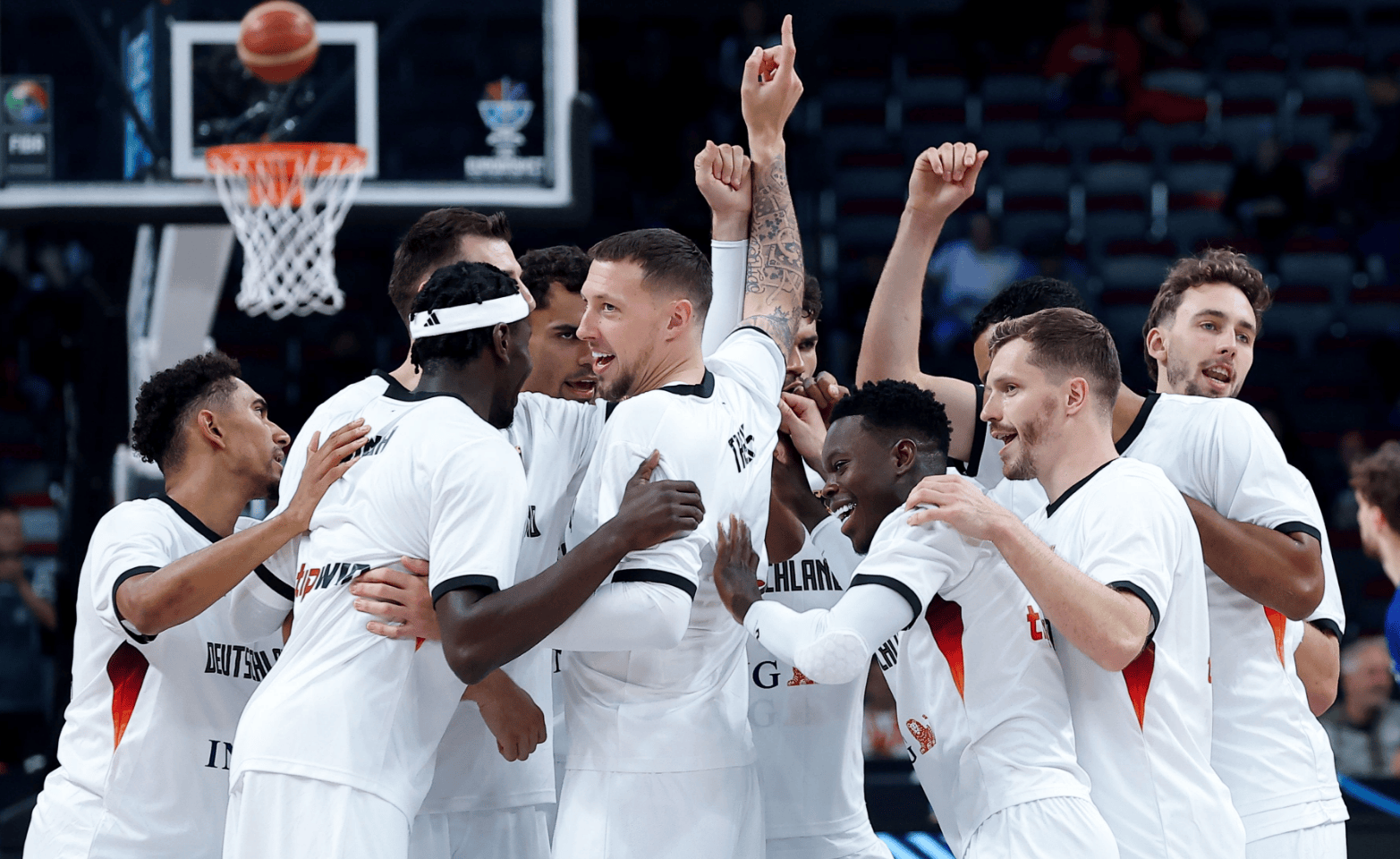 关于德国小组第一,顺利晋级欧锦赛强的信息 关于德国小组第一,顺利晋级欧锦赛强的信息