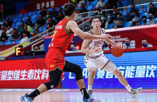 江苏队大破北京,豪取两连胜气势如虹的简单介绍 江苏队大破北京,豪取两连胜气势如虹的简单介绍